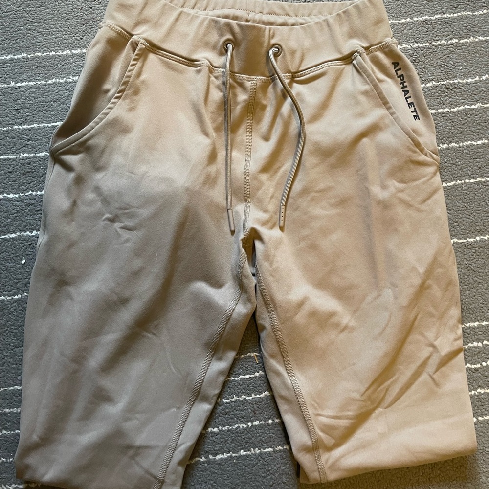 Alphalete Joggers